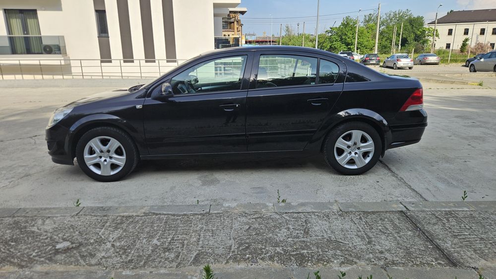 OPEL Astra 2010 — imagine 2