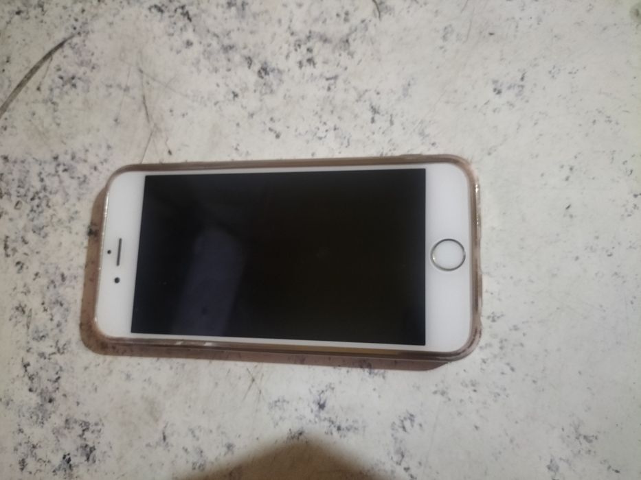 Vând telefon iPhone 6S