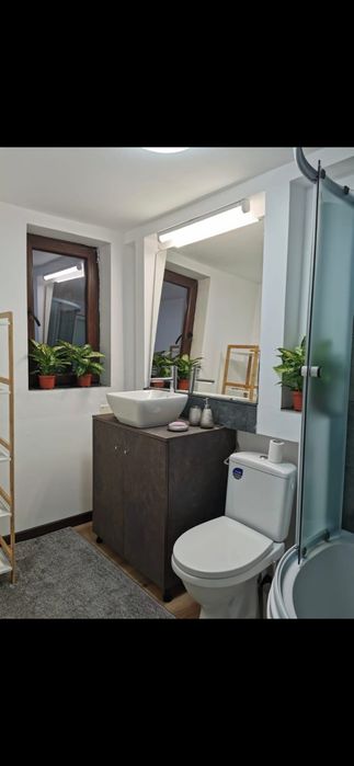 Garsoniera de inchiriat