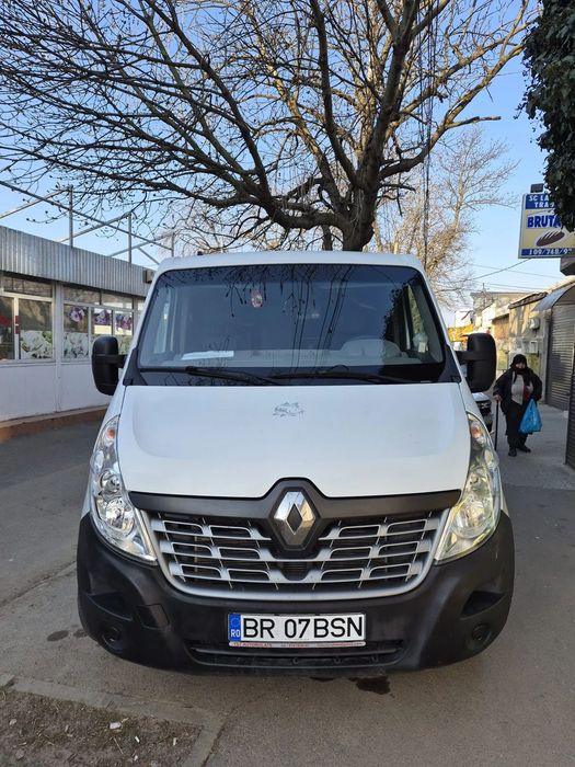 Renault Master Vând Renault Master