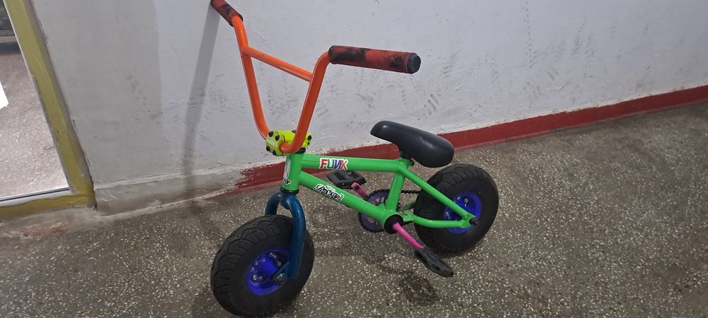 Bicicleta mini BMX