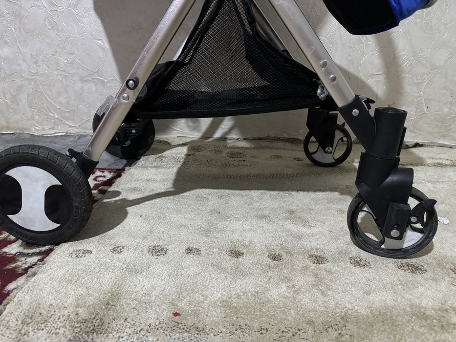 Балалар коляскасы сатылымда