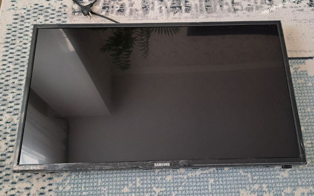 Телевизор Samsung