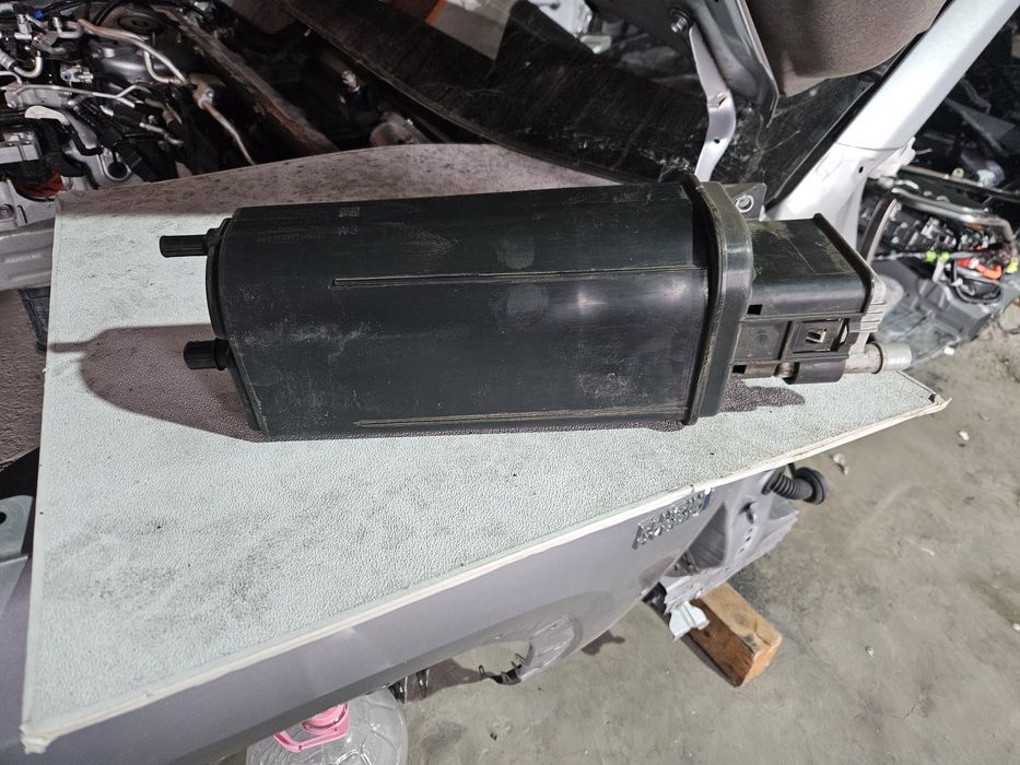 Филтър активен въглен за Toyota Rav4 2.5i plug-in