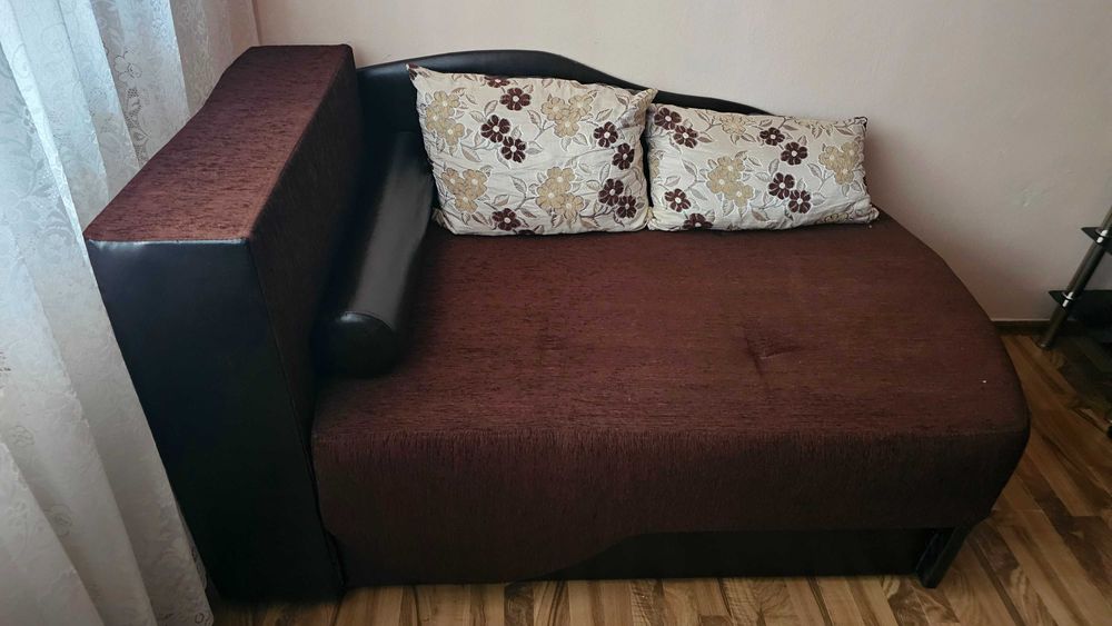 Canapea extensibilă