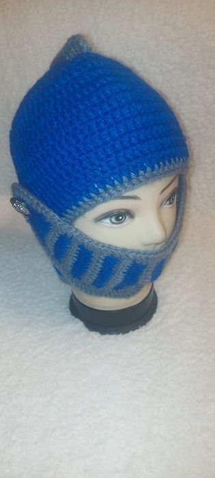 Продаются спортивные шапочки