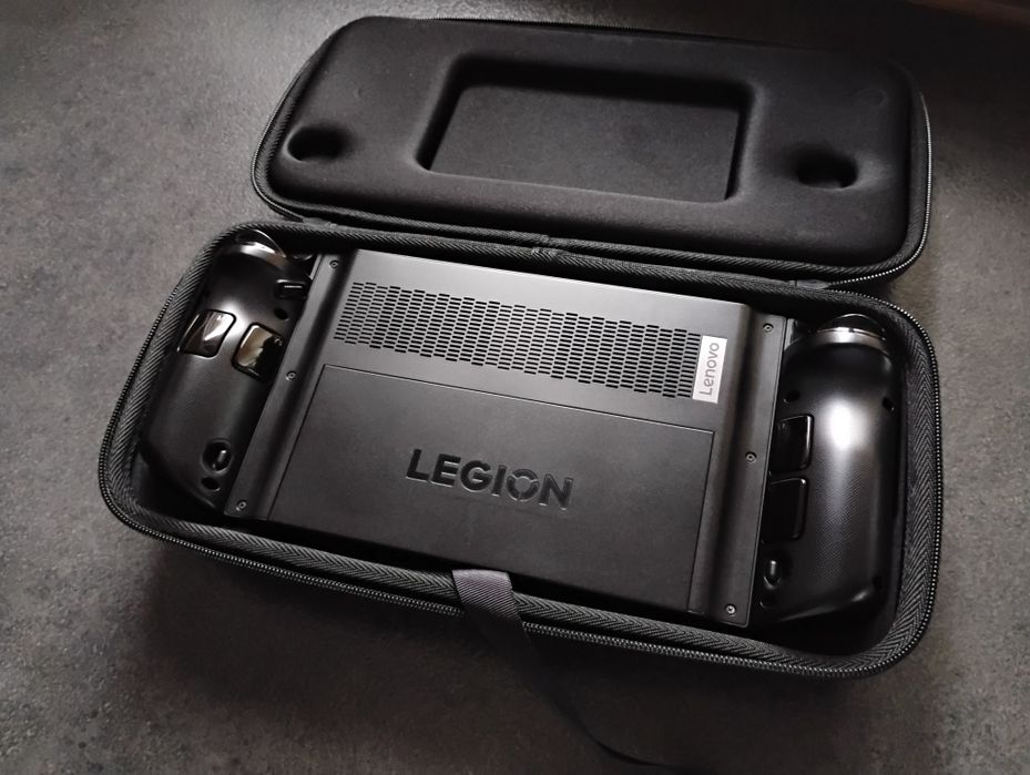 Laptop Consolă - Lenovo legion go - 1TB -  Z1 Extreme