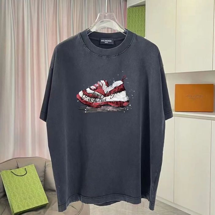 тениска balenciaga овърсайз