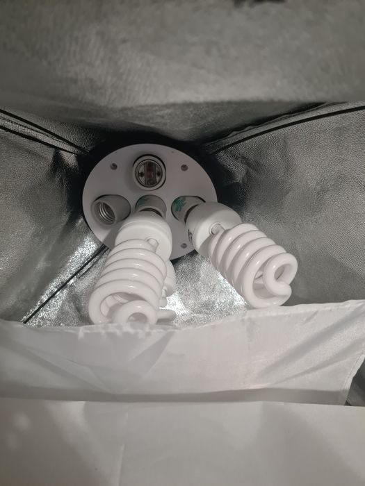 Софтбокса 2 броя с оригинални лампи