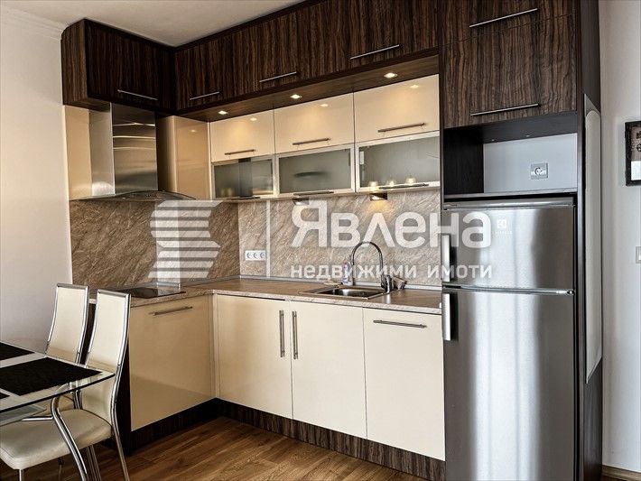 Продава се Двустаен апартамент в Свети Влас - 67 кв.м за 1642 €/кв.м - Снимка #3