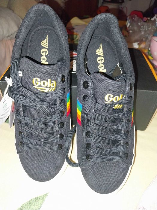 Нови кецове от Англия