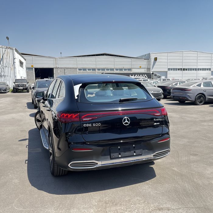 MERCEDES BENZ EQE 500 SUV. Без пробега 2025. В Ташкенте.