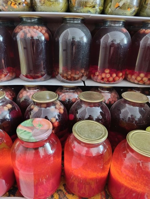 компоты,сок томатный