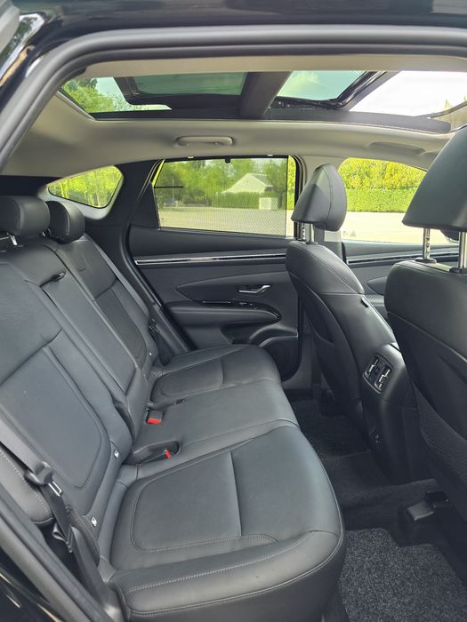 HYUNDAI TUCSON 1.6 CRDI 136 HYBRID/Distronic/volan.banchetă.scaune încălzite-ventilate/Trapă panoramica/camere360/Full-LED