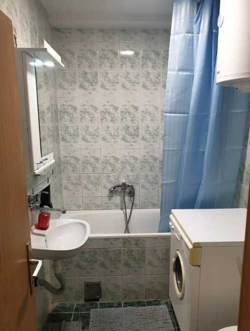 Дава се под наем Едностаен апартамент в Пловдив, Център - 39 кв.м за 163.2 € - Снимка #3