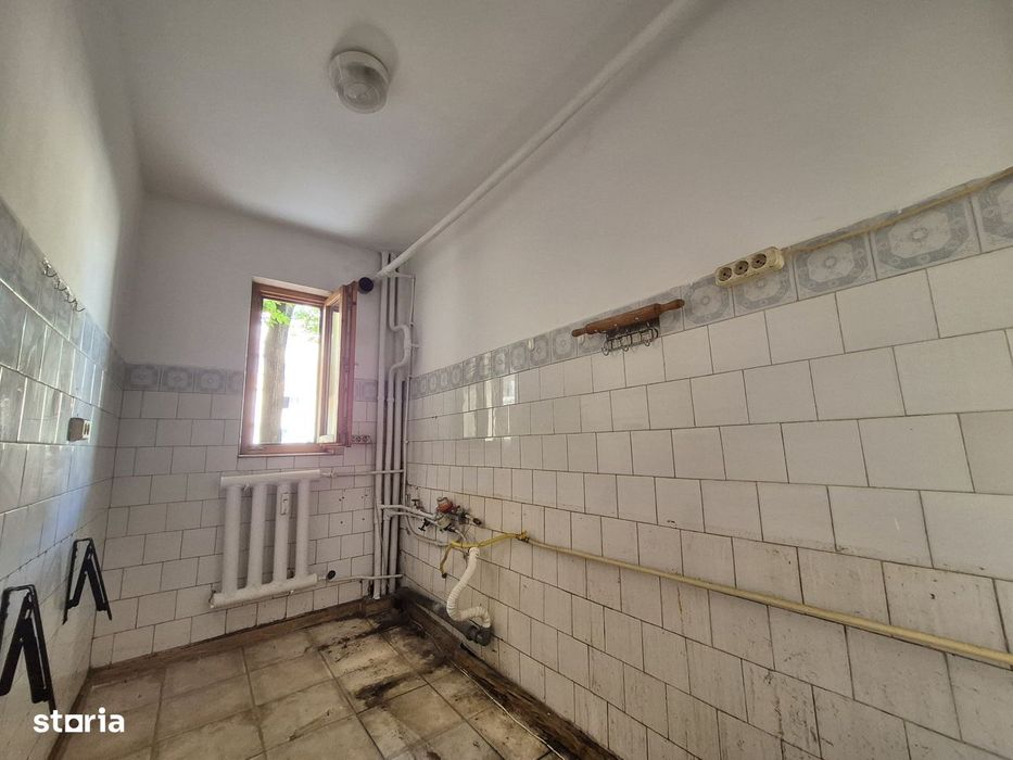 3 Camere Decomandat - Zona Pacurari Esplanada Mimoza - orientare dubla