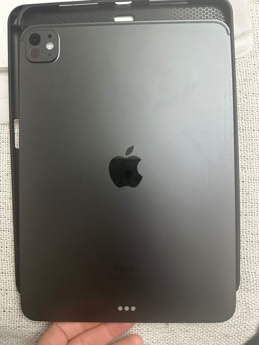 iPad Pro 11-дюймовый, М4