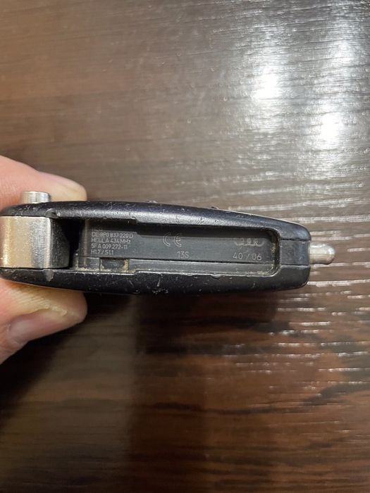 Ключ от Ауди А3Мерцедес пежо