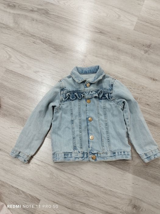 Gecute fete in stare perfecta lot 75 lei