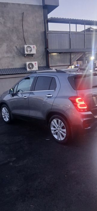 Tracker 1 primer avtomat sotiladi srochniy