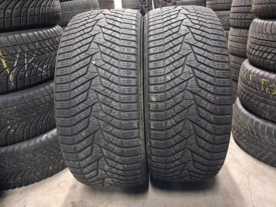 Anvelope second iarna 215 60 R17 Yokohama