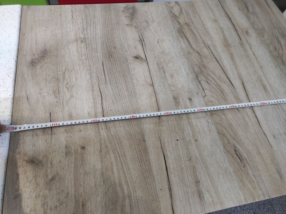 Плотове , работни маси и столове