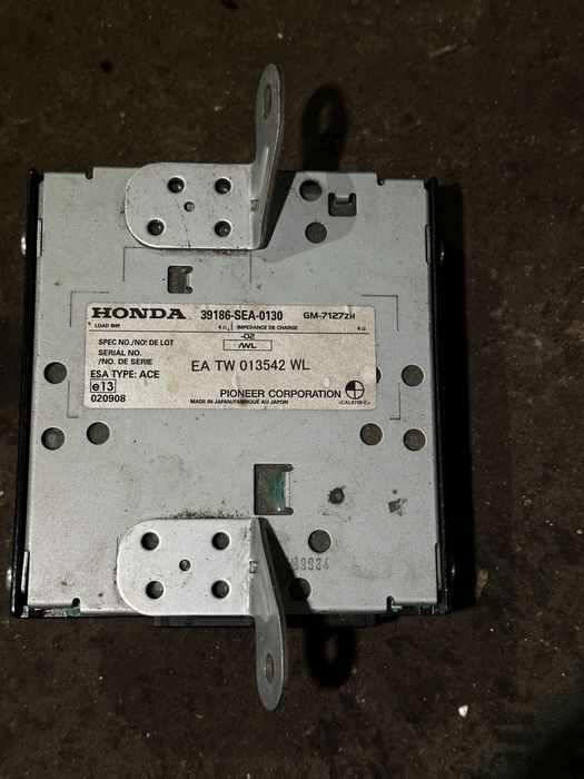 Усилвател от Honda Accord 7