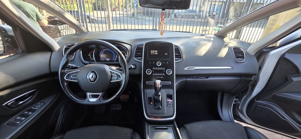Renault Scenic 4