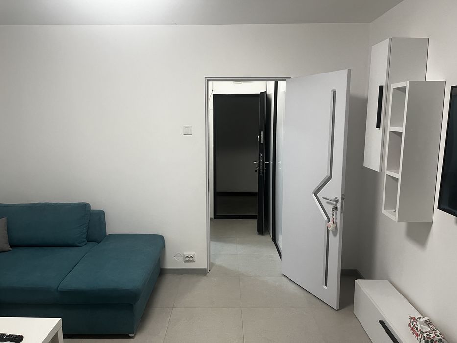 Inchiriez Garsoniera, Izvorul rece 35 m