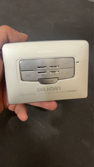 Sony Walkman EX660, functional, vezi descrierea