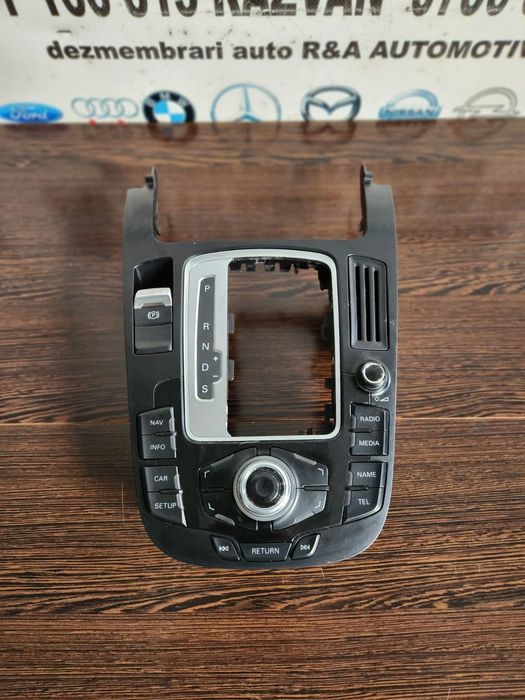 Consola Centrala MMI Volan Stanga Audi A5 8T A4 B8 Completa Cod 8T0919609F Dezmembrez Audi A5 8T 2.7 Tdi Euro 5 Motor CGKA Cutie Automata MMW Bixenon