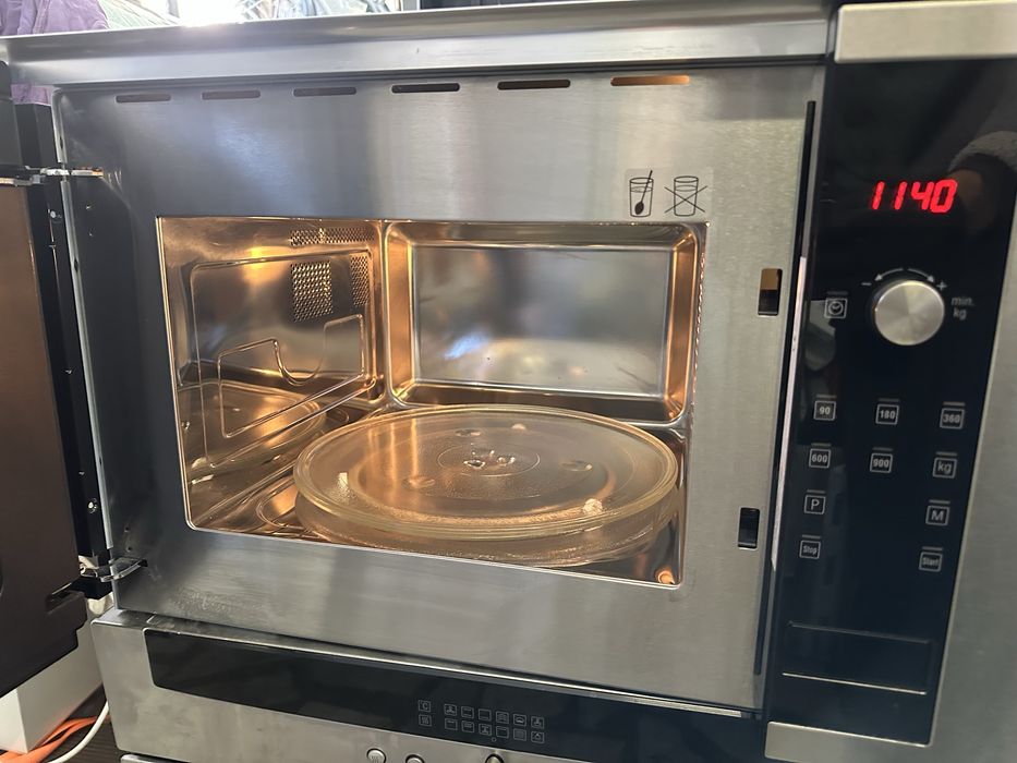 Микровълнова фурна за вграждане Конструкта/Сonstructa