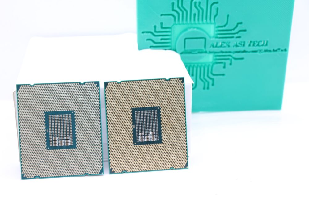 2 x Procesor Intel Xeon E5-2630 V4 10 Cores SR2R7  Skt 2011-3 DDR4