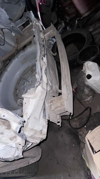 Продам машину в аварийном состоянии