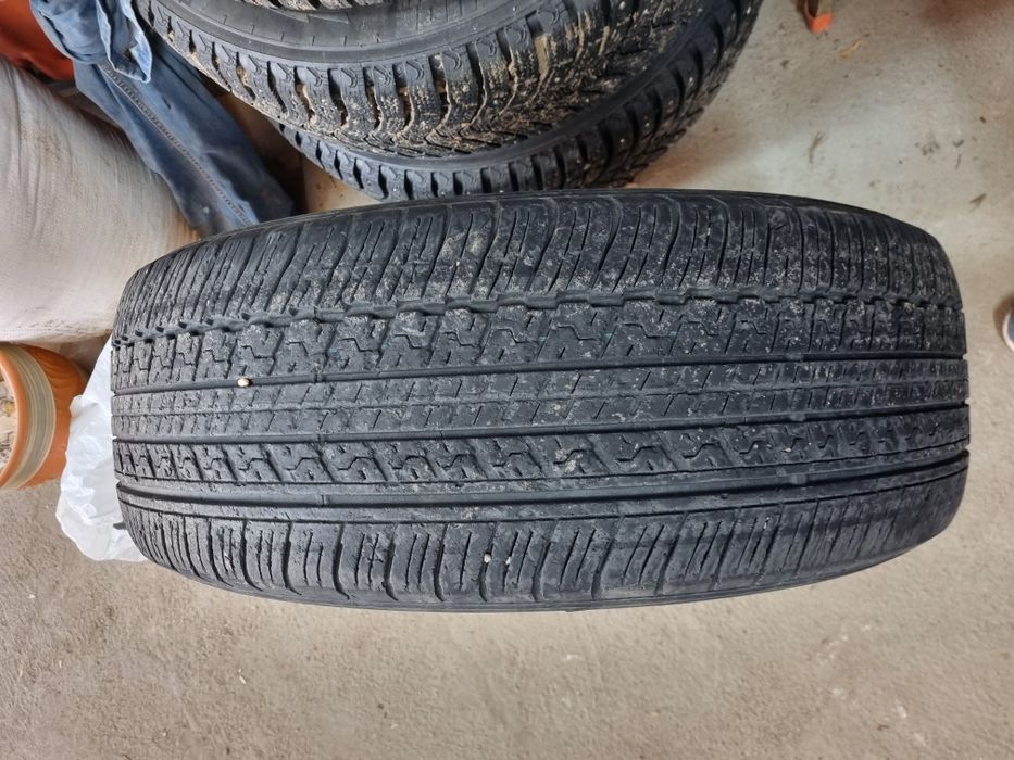 Продам резину 245/55 r19