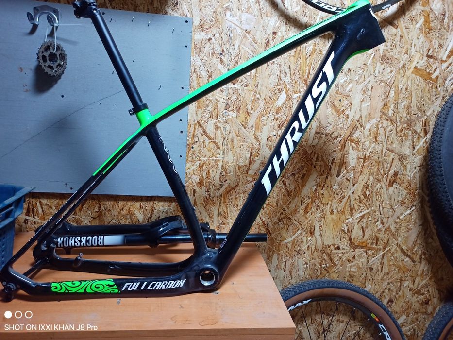 рама карбон 19 продам