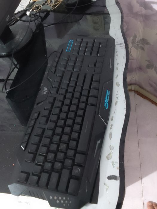 Продам игравой клавиатура