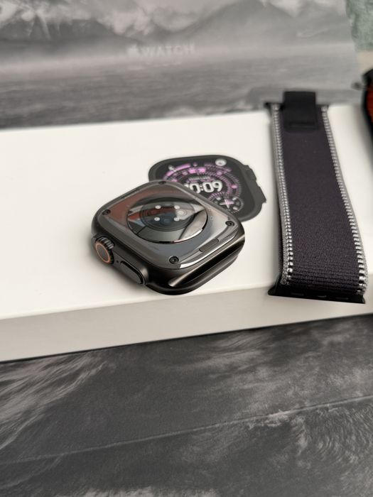100% Apple Watch ULTRA 3 (3nd generation) / 49mm  Black Titanium