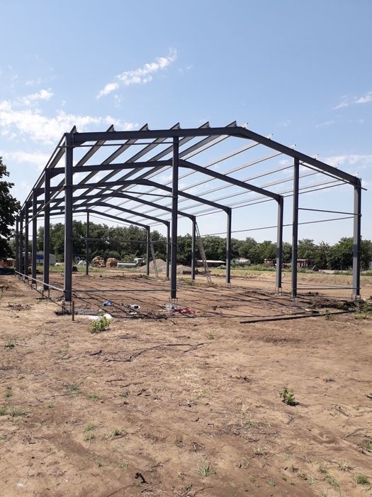 Vand hală metalică