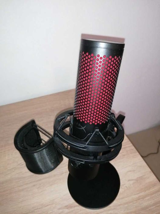 Микрофон HyperX Quadcast 2 + ПОДАРЪК ПОП ФИЛТЪР