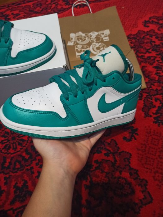 Nike Air jordan 1 low new emerald (W)