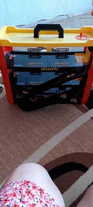 писта за игра за малчугани