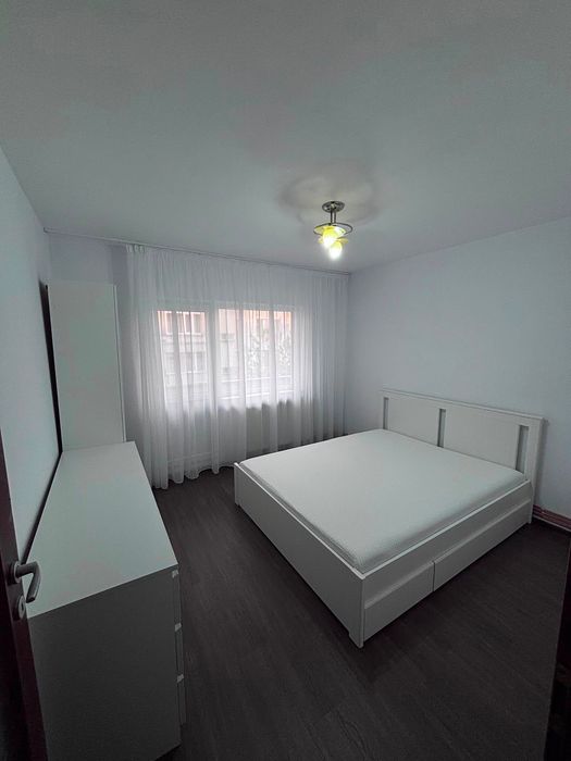 Apartament de inchiriat