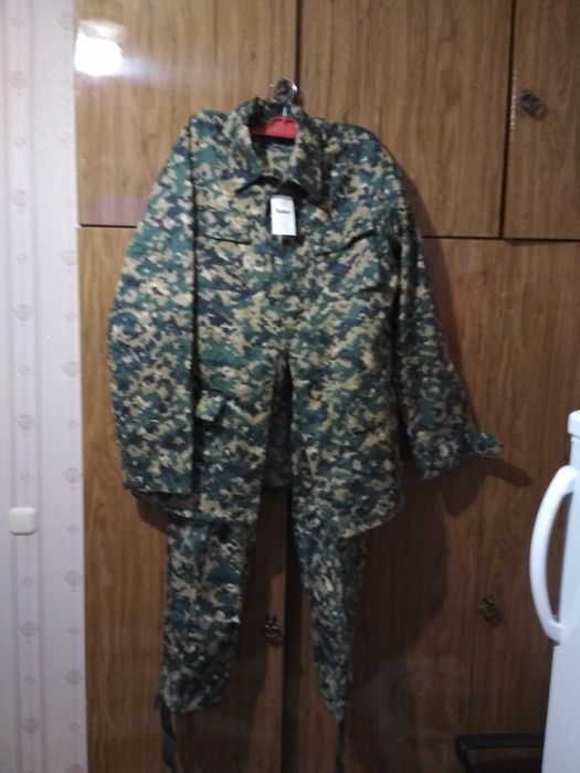 Камуфляжный костюм