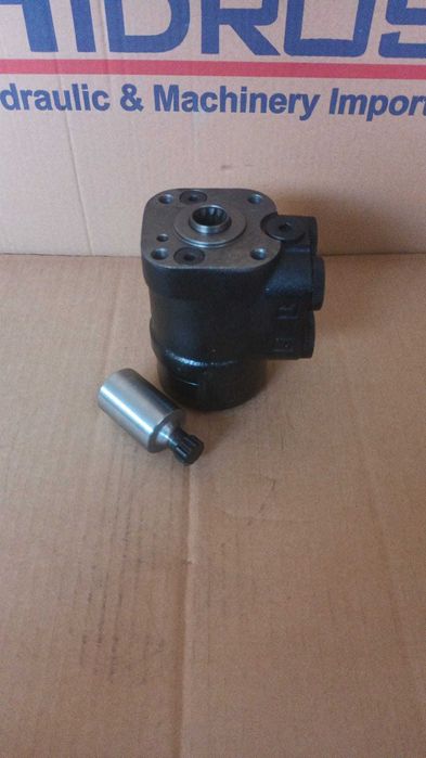 Pompa servodirectie Danfoss
