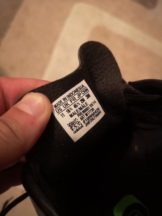 Vând ghete de fotbal profesionale Adidas Nitrocharge 1.0
Ghetele sunt