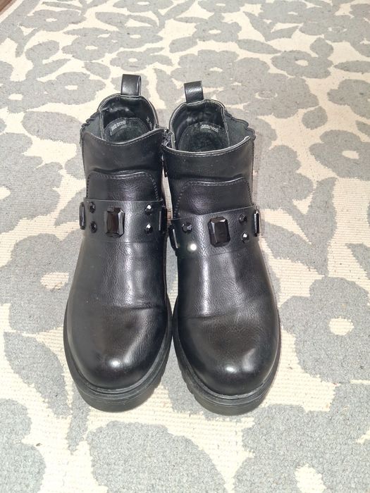 Зимни боти  един път носени