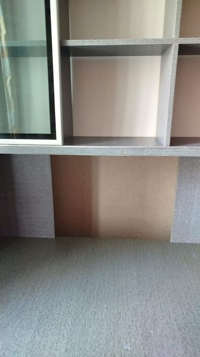 Продаю угловой компьютерный письменный стол