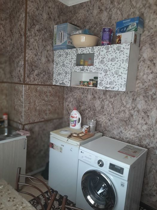 Янги уйлардан 1 хоналик 48 м² ли кв сотилади