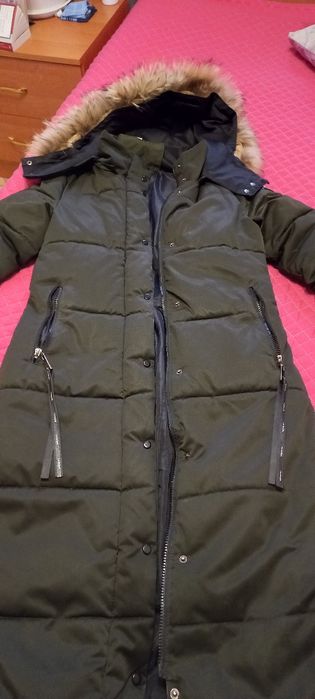 Продам пуховик женский